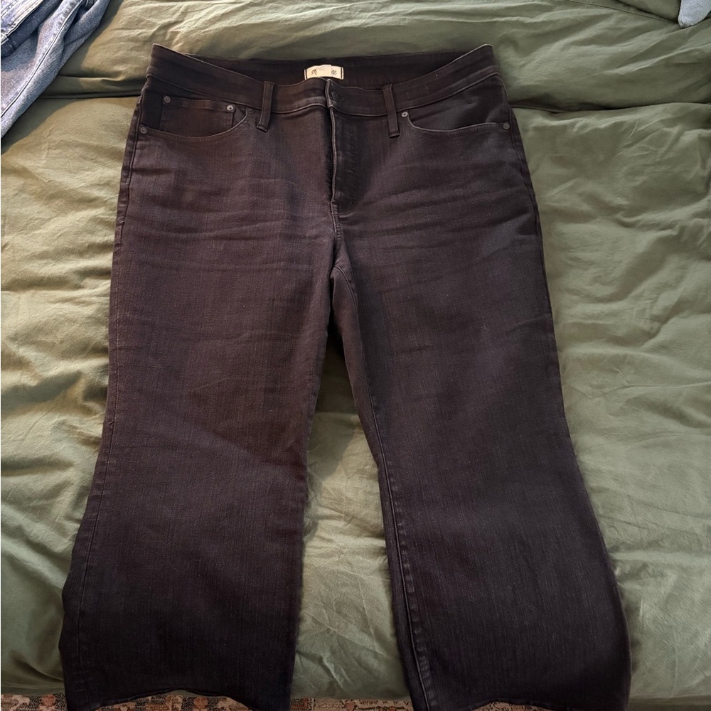 Madewell Black Kick-Out Crop Women's Jeans